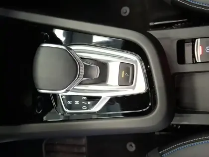 Photo 36 Renault Arkana  E-Tech full hybrid 145 GSR2