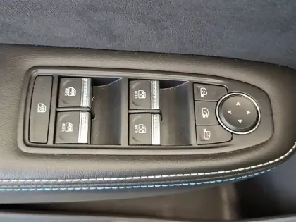 Photo 31 Renault Arkana  E-Tech full hybrid 145 GSR2