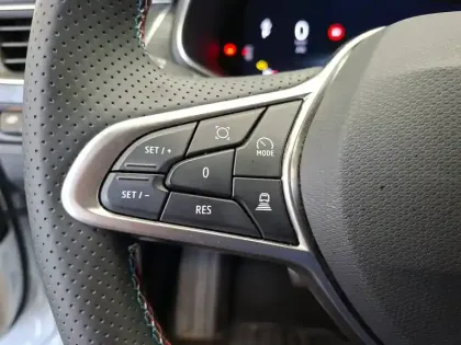 Photo 33 Renault Arkana  E-Tech full hybrid 145 GSR2