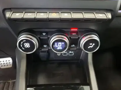 Photo 28 Renault Arkana  E-Tech full hybrid 145 GSR2