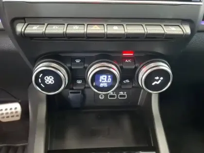 Photo 28 Renault Arkana  E-Tech full hybrid 145 GSR2