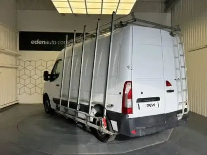 Photo 43 Renault Master  FGN TRAC F3300 L2H2 DCI 135