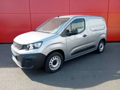 Photo 24 Peugeot Partner  FOURGON STANDARD 650 KG BLUEHDI 130 S&S EAT8