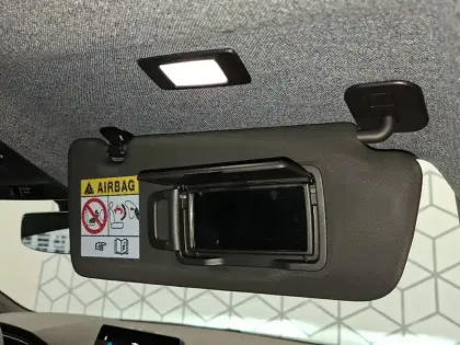 Photo 40 Renault Captur  E-Tech full hybrid 145 ch