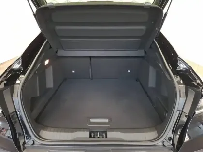 Photo 15 Renault Arkana  E-Tech full hybrid 145 GSR2