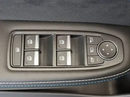 Photo 31 Renault Arkana  E-Tech full hybrid 145 GSR2