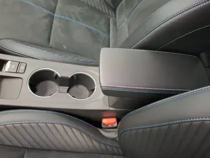Photo 24 Renault Arkana  E-Tech full hybrid 145 GSR2