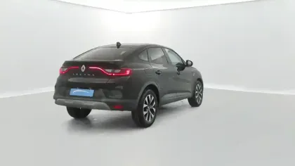 Photo 13 Renault Arkana  TCe 140 EDC FAP