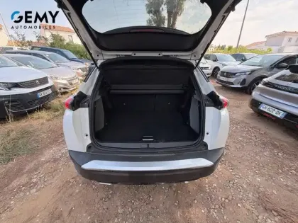 Photo 5 Peugeot 2008  PureTech 130 S&S BVM6