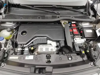 Photo 11 Peugeot 2008  Hybrid 145 e-DCS6