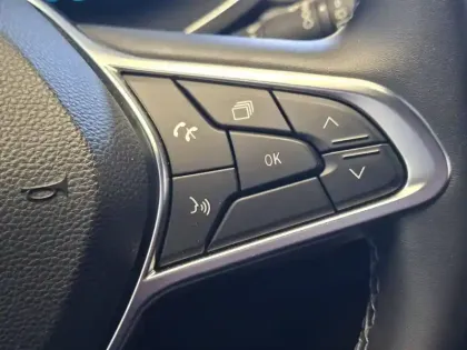 Photo 38 Renault Captur  E-Tech full hybrid 145