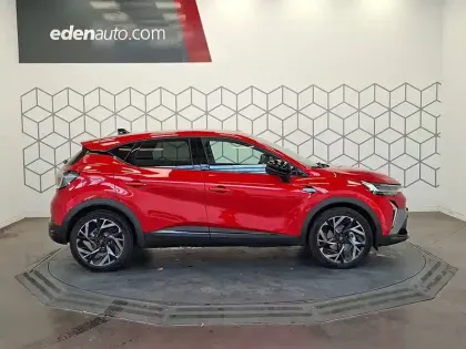 Photo 5 Renault Captur  E-Tech full hybrid 145 ch