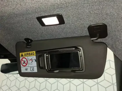 Photo 40 Renault Captur  E-Tech full hybrid 145 ch