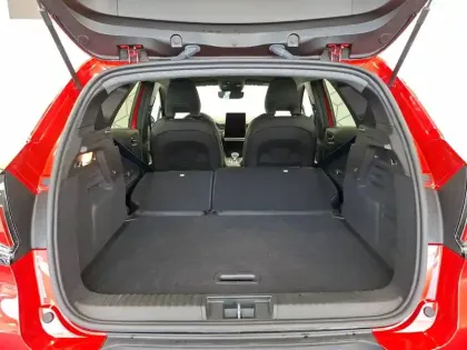 Photo 16 Renault Captur  E-Tech full hybrid 145 ch
