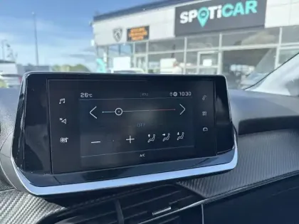 Photo 14 Peugeot 208  BlueHDi 100 S&S BVM6