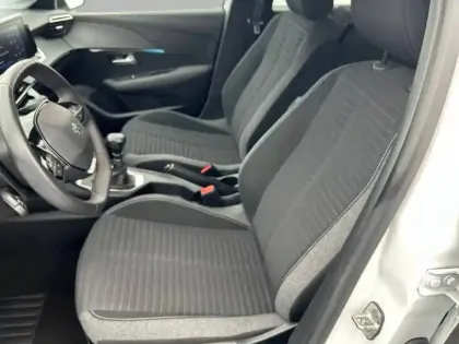 Photo 30 Peugeot 208  BlueHDi 100 S&S BVM6