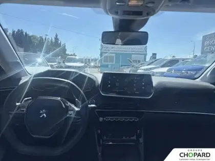 Photo 14 Peugeot 208  PureTech 100 S&S EAT8