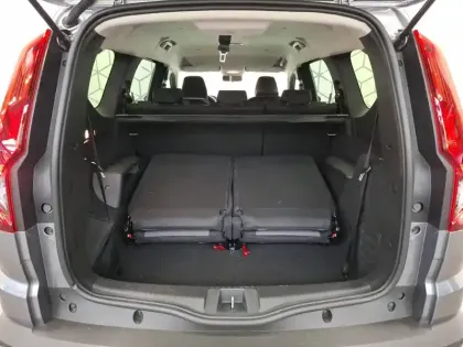 Photo 18 Dacia Jogger  Hybrid 140 7 places GSR2