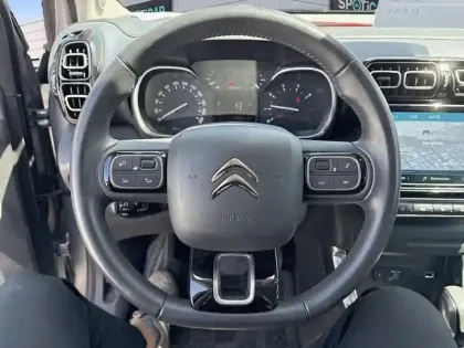 Photo 11 Citroën C3 Aircross  PureTech 130 S&S EAT6 Rip Curl