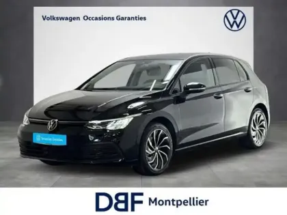 Photo Volkswagen Golf Life 1st