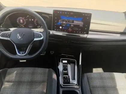 Photo 9 Volkswagen Golf 1.5 eHybrid 272 DSG6 GTE