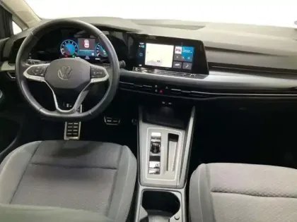 Photo 7 Volkswagen Golf 1.0 eTSI OPF 110 DSG7 Active