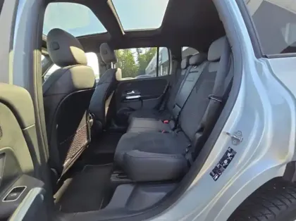 Photo 8 Mercedes GLB 200d 150ch AMG Line 8G DCT