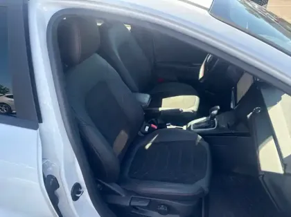 Photo 26 Ford Puma 1.0 EcoBoost Hybrid 125ch ST-Line X S&S Powershift