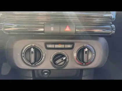 Photo 13 Citroën C3  1.2 PureTech 83ch S&S YOU!