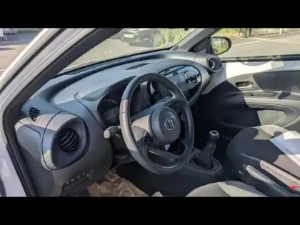 Photo 10 Toyota Aygo  X 1.0 VVT-i 72ch Dynamic MY24