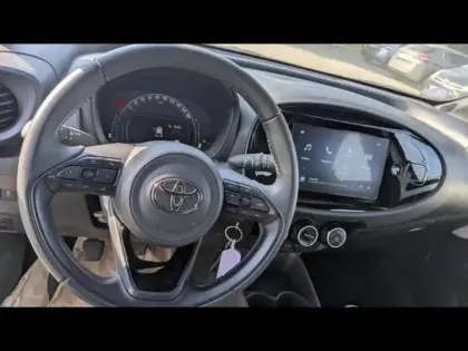 Photo 12 Toyota Aygo  X 1.0 VVT-i 72ch Dynamic MY24