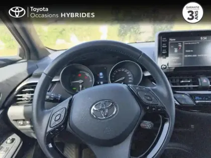 Photo 12 Toyota C-HR  2.0 Hybride 184ch Dynamic Ultimate E-CVT