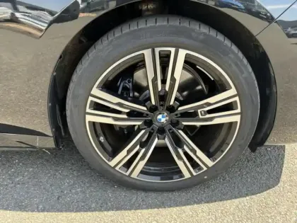 Photo 16 BMW I7  M70 xDrive 659ch M Performance