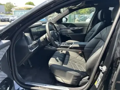 Photo 10 BMW I7  M70 xDrive 659ch M Performance