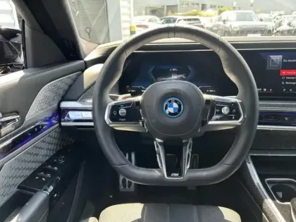 Photo 12 BMW I7  M70 xDrive 659ch M Performance