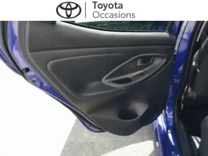 Photo 14 Toyota Yaris  116h Design 5p MY25