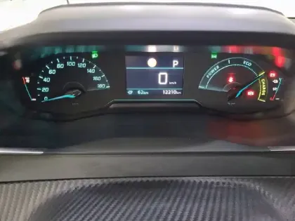 Photo 9 Peugeot 208  Electrique 50 kWh 136ch