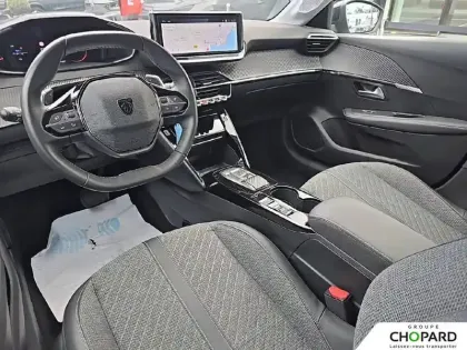 Photo 9 Peugeot 208  Hybrid 100 e-DCS6