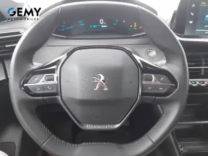 Photo 13 Peugeot 208  Electrique 50 kWh 136ch