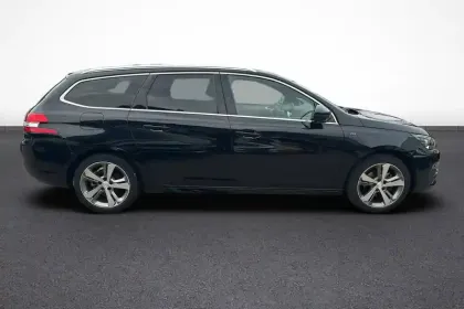 Photo 6 Peugeot 308  SW PureTech 130ch S&S BVM6