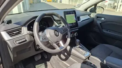 Photo 11 Renault Captur  E-Tech hybride 145