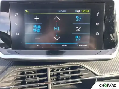 Photo 12 Peugeot 208  Electrique 50 kWh 136ch