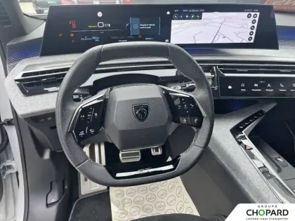Photo 11 Peugeot 3008  Electrique 210 ch 73 kWh