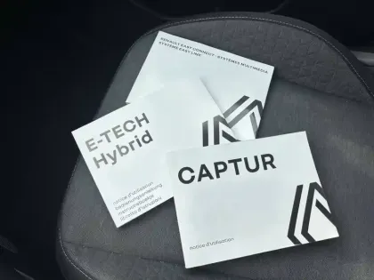 Photo 41 Renault Captur  E-Tech hybride 145