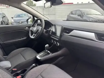 Photo 11 Renault Captur  E-Tech hybride 145