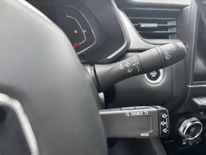Photo 29 Renault Captur  E-Tech hybride 145