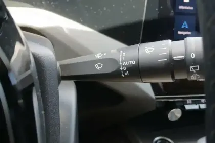 Photo 34 Peugeot 308  Hybrid 145 e-DCS6