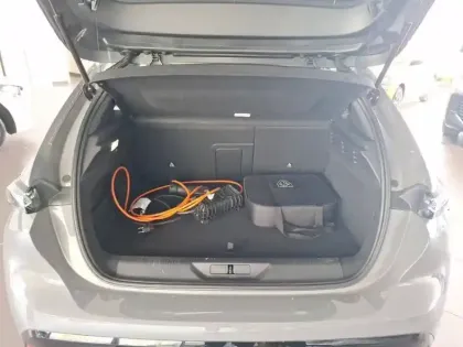 Photo 10 Peugeot 308  Plug-in Hybrid 195 ch e-DCS7
