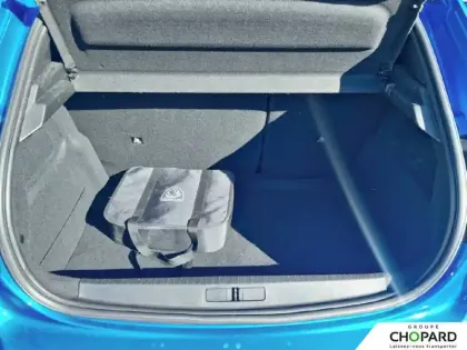 Photo 5 Peugeot 208  Electrique 50 kWh 136ch