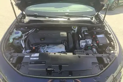 Photo 15 Peugeot 508  Hybrid 225 e-EAT8